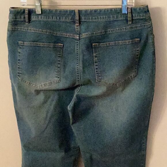 J JILL SIZE 14 TRIED & TRUE FIT SLIM ANKLE STRETCH HIGH RISE JEANS - Picture 6 of 9